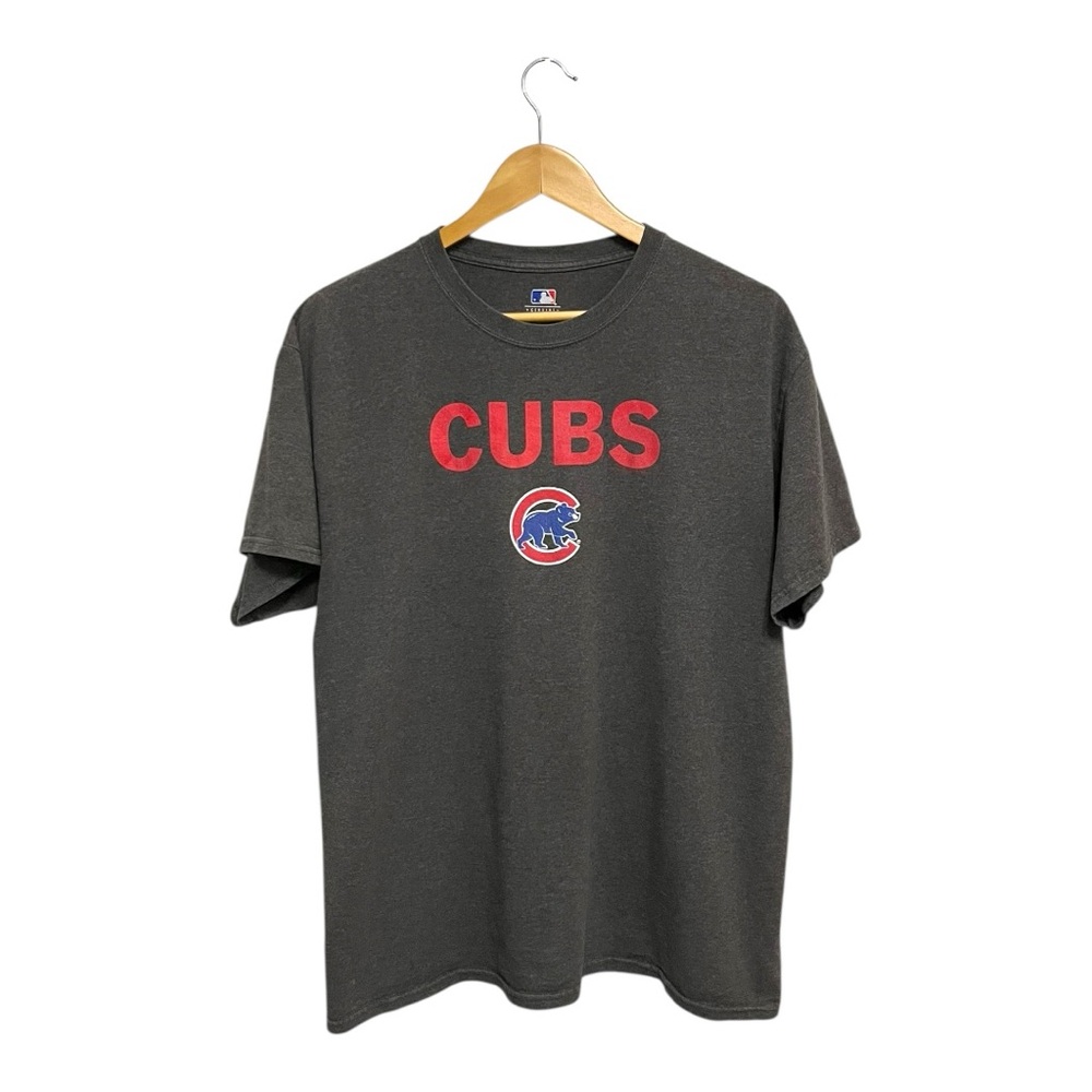 MLB Genuine Merchandise Grey Cubs Graphic Print T-Shirt, L